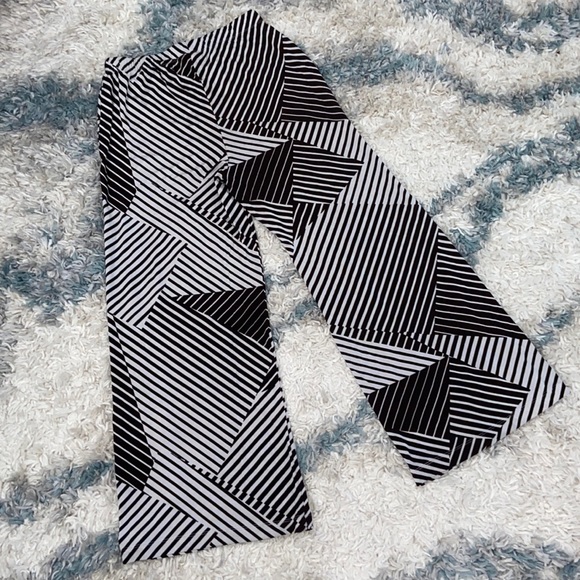 Chico’s Travelers Classic Patch Stripe-Print Palazzo Pants ~ Chocolate/Cream - Picture 3 of 9